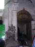 Катманду. Вход во двор, где находится  храм Джанбахал